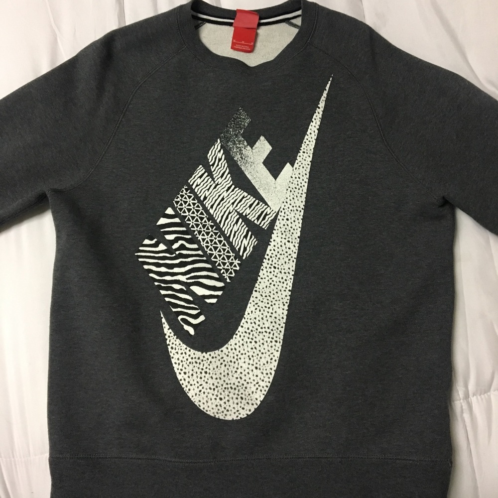 Nike crewneck